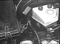  Односторонний клапан вакуумного усилителя тормозов Mercedes-Benz W124